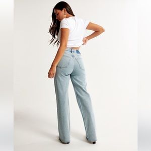 Abercrombie & Fitch Curve Love Jeans